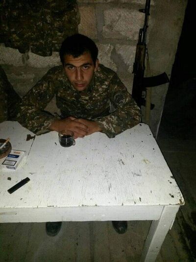  ,   Zaven, 24 ,   ,   