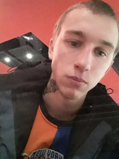  ,   Daniil, 32 ,   ,   , 