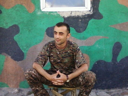  ,   Artur, 36 ,   ,   , c 