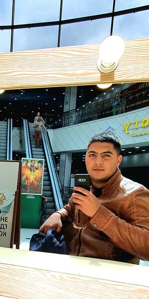  -,   Adam, 25 ,   ,   