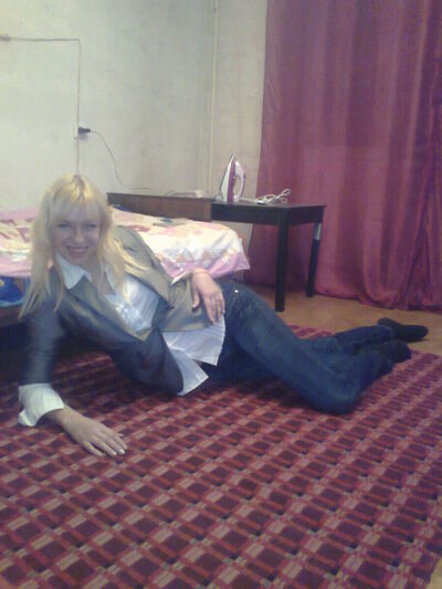  ,   Lara, 26 ,   ,   , 