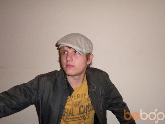  Frankfurt am Main,   Zenia, 40 ,   