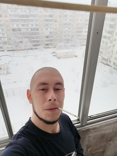  ,   Ruslan, 35 ,   ,   , c 