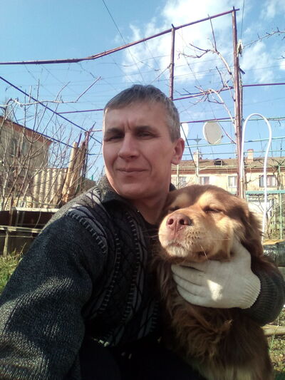  ,   Viktor, 51 ,   ,   , c 