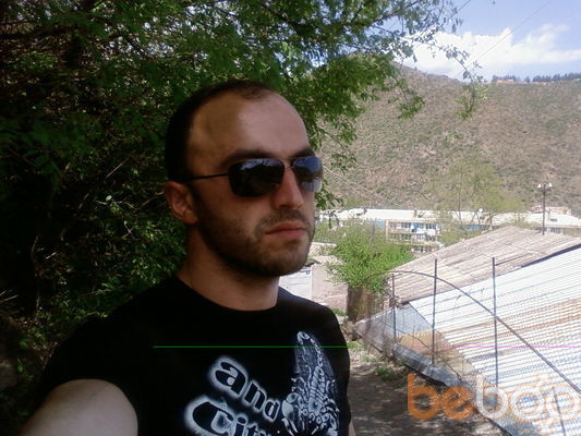  ,   Levon, 44 ,   