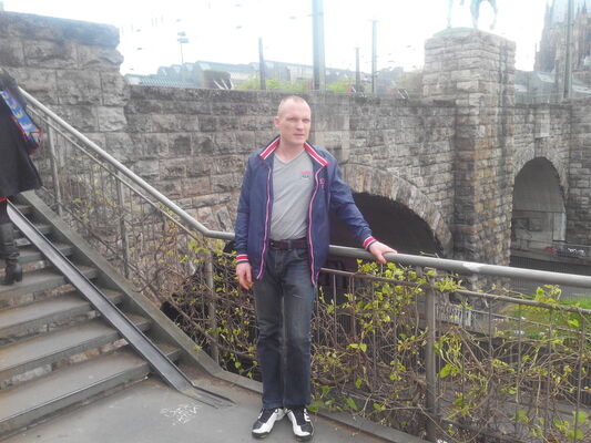  ,   Tadas, 47 ,   
