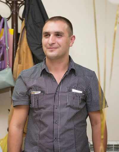  ,   Denis, 39 ,     , c 