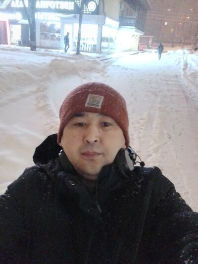  ,   Azamat, 42 ,   ,   , c 