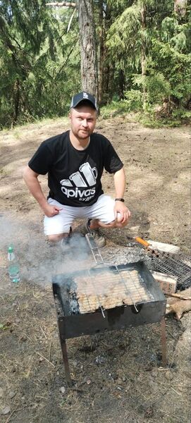  ,   Konstantin, 36 ,   ,   