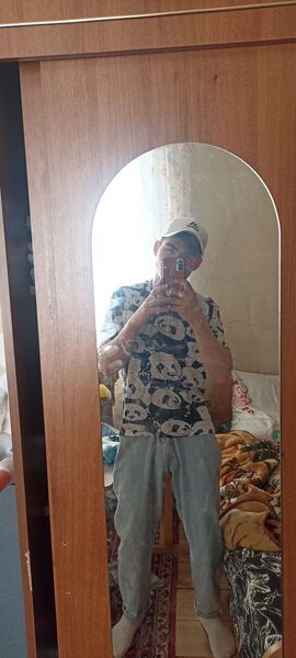  ,   Vlad, 21 ,   ,   