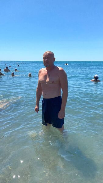  ,   Konstantin, 47 ,   ,   