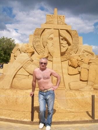  ,   Andrej, 70 ,   ,   , c 