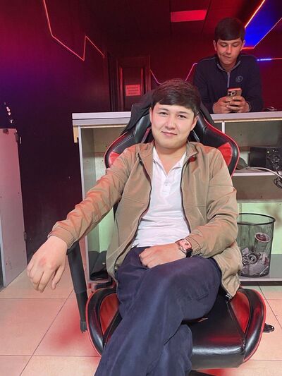  ,   Oybek, 19 ,   ,   