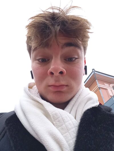  ,   Kirill, 22 ,   ,   