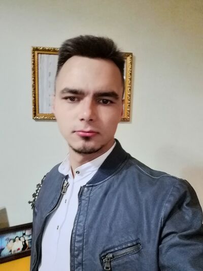  ,   Dan, 30 ,   ,   , c , 