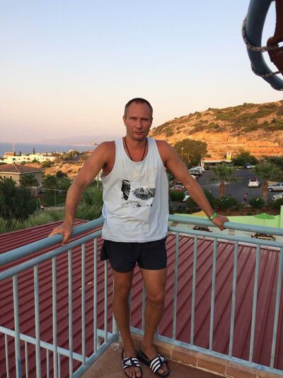  ,   Oleg, 52 ,   ,   , c 