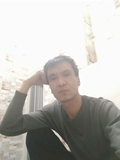  ,   Erik, 43 ,   ,   , c 