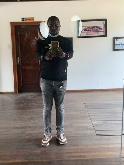  ,   Kwadwo, 21 ,   ,   