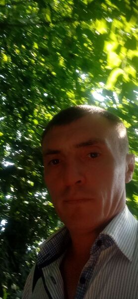  ,   Artem, 33 ,   ,   