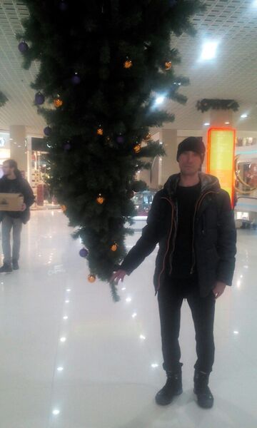 ,   Leo, 37 ,   ,   , c 