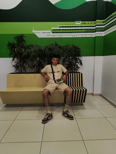  --,   , 22 ,   ,   