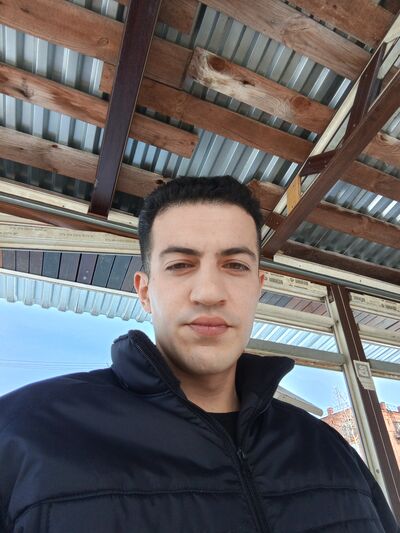  ,   Samir, 33 ,   ,   