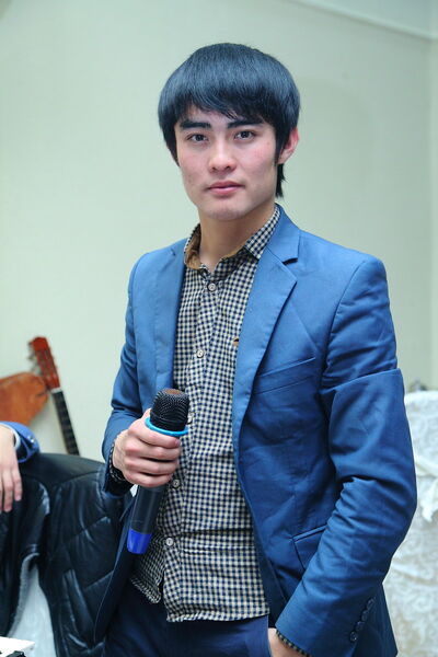  ,   Turar, 32 ,   ,   , c , 