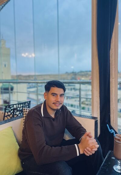  ,   Hamza, 25 ,   ,   