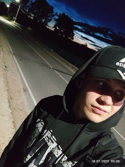  ,   Egor, 21 ,   ,   