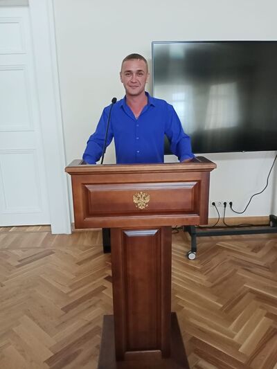 ,   Vladimir, 35 ,   ,   , c , 