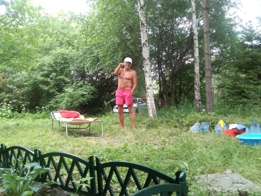  ,   Petr, 54 ,   