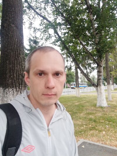  ,   Artem, 39 ,   ,   