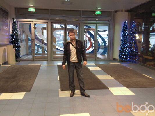  ,   Artur, 40 ,     , c 