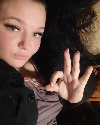  ,   Malinka, 32 ,   ,   , c 