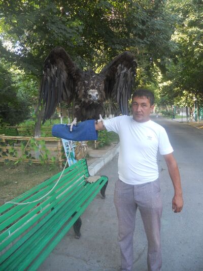  ,   Oybek, 39 ,   