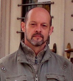  Praha,   , 64 ,  