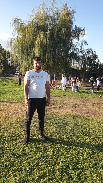  ,   Arman, 28 ,   ,   