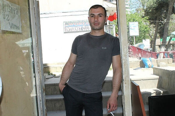  ,   Elnur, 43 ,   ,   , c 