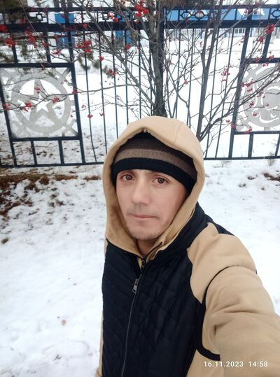  ,   Akmal, 37 ,   ,   , c , 