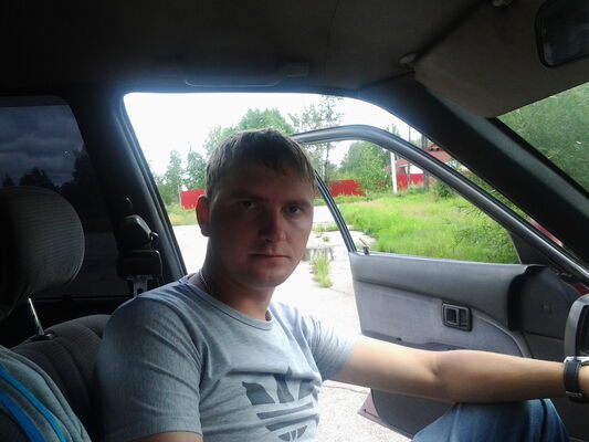 ,   Anton, 37 ,   