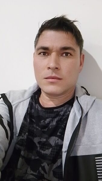  Brezineves,   Valeri, 42 ,   c 