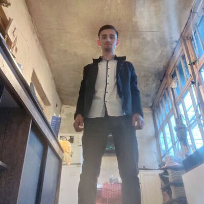  ,   Mikhail, 26 ,   ,   