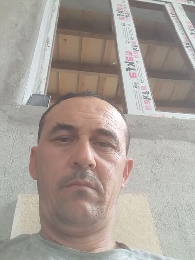  ,   Nasim, 42 ,   ,   
