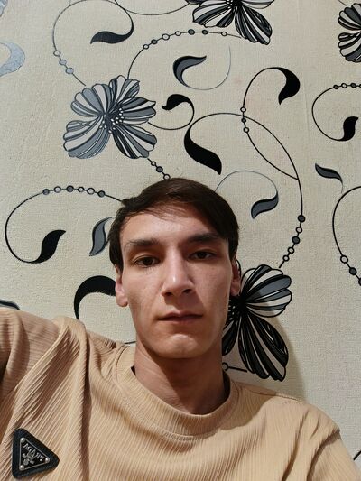  ,   Temurbek, 23 ,     , c 