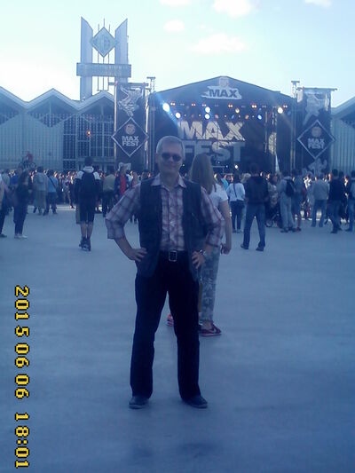  ,   Viktor, 71 ,   