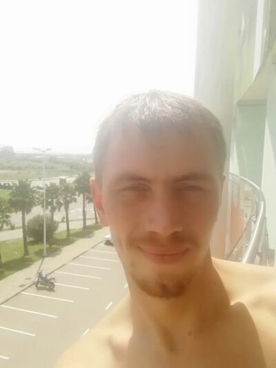  ,   Maxim, 33 ,   ,   , 