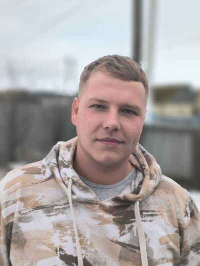  ,   Ivan, 27 ,   