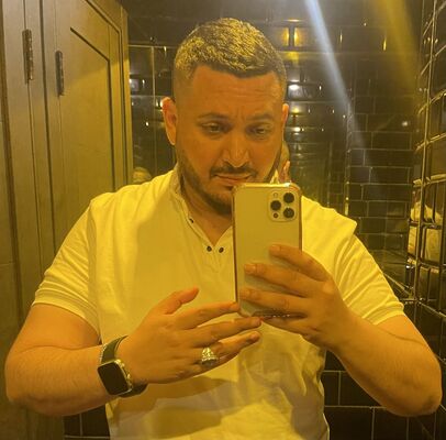  ,   Karem, 44 ,   ,   