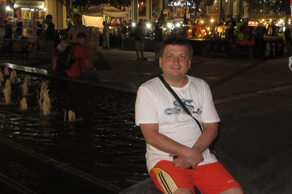  ,   Anton, 47 ,   