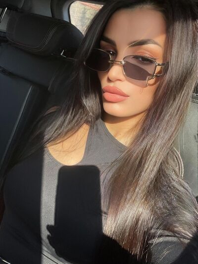 ,   Lili, 29 ,     , c 